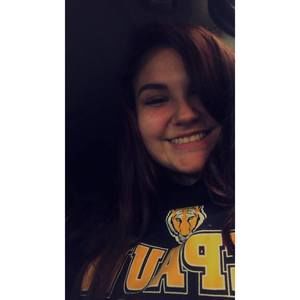 Meet your Posher, Mia